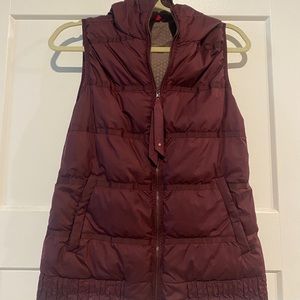 Lululemon Burgundy Down Vest with Hood - size 4 or 6?